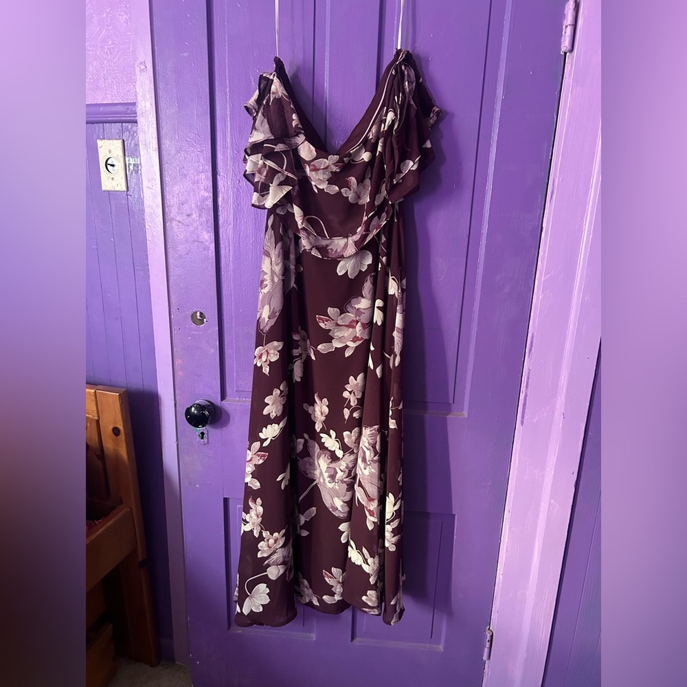 Lulu's Plum Floral Maxi Dress